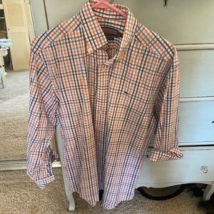 Vineyard vines button down